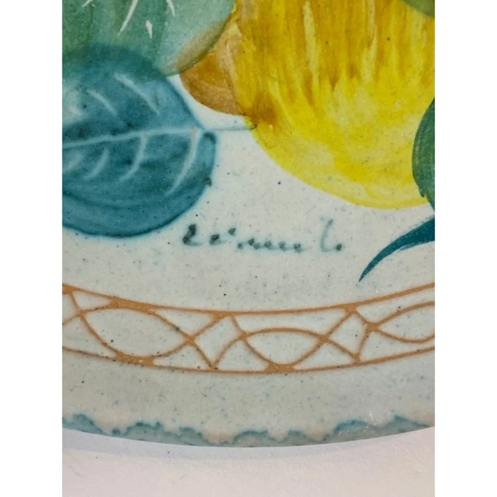 Italian Pottery Hand Painted Lemon Plate Santo Stefano di Camastra Sicily 8.5